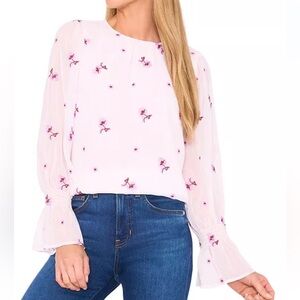 CeCe
Women's Long Sleeve Embroidered Smocked Cuff Top